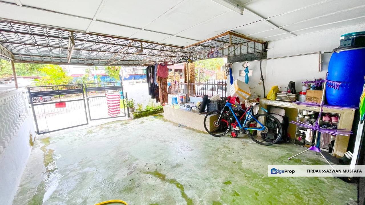 Taman Ampang Indah Double Storey Hot Area, Selangor, Ampang