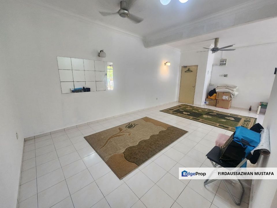 Gardenville Townvilla Ground Blok E2 Selayang, Selangor, Selayang