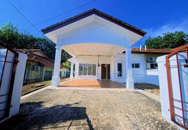 Bandar Baru Salak Tinggi