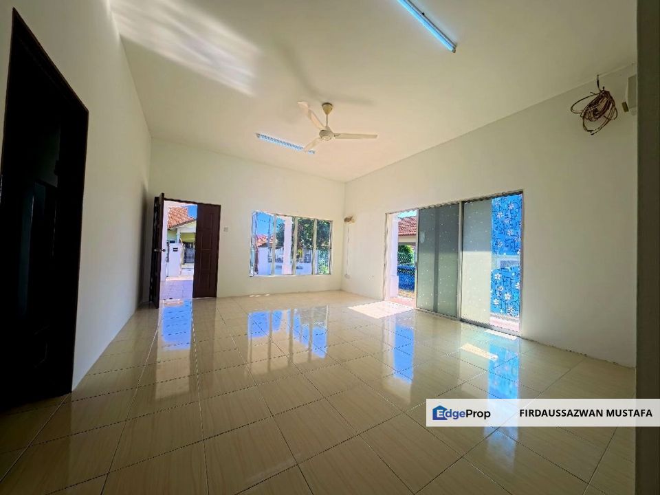 Taman Desa Baiduri Harmoni Semi D Sepang, Selangor, Sepang
