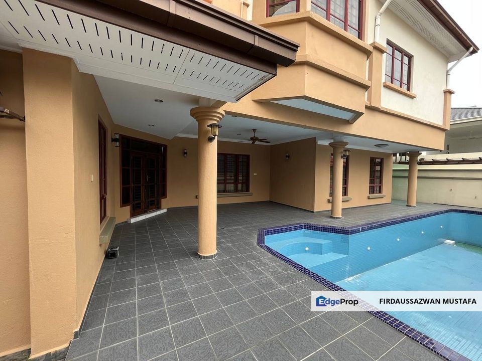 3 Storey Bungalow Taman Ampang Utama with SwmPool, Selangor, Ampang