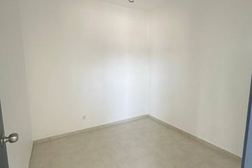 Pulau Indah ( Pulau Lumut )