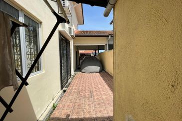 Jalan Garing Utama 2/10