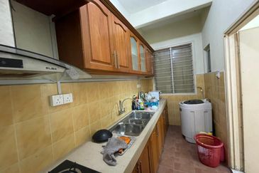 Jalan Garing Utama 2/10