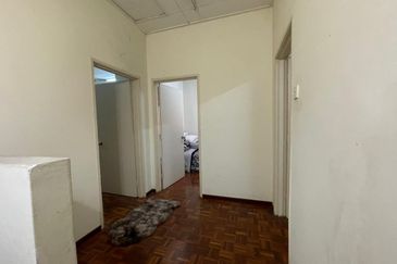 Jalan Garing Utama 2/10