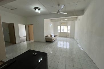 Pangsapuri Mutiara Subang