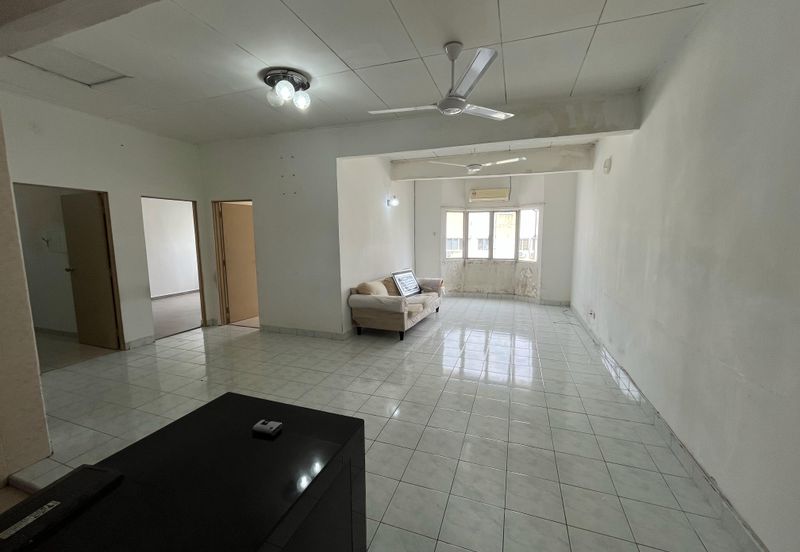 Pangsapuri Mutiara Subang