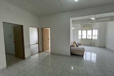 Pangsapuri Mutiara Subang