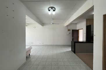 Pangsapuri Mutiara Subang