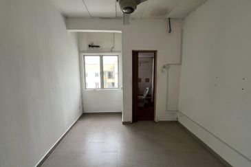 Pangsapuri Mutiara Subang