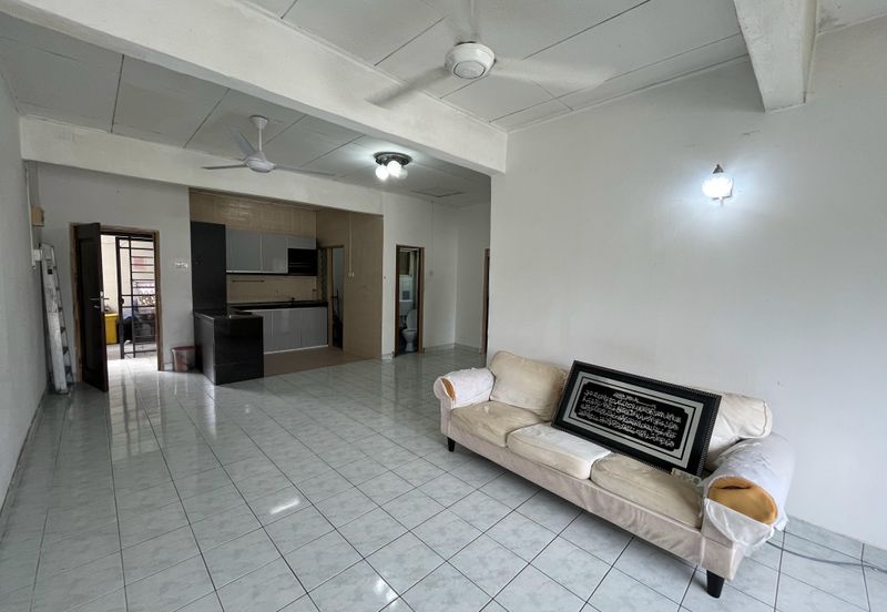 Pangsapuri Mutiara Subang