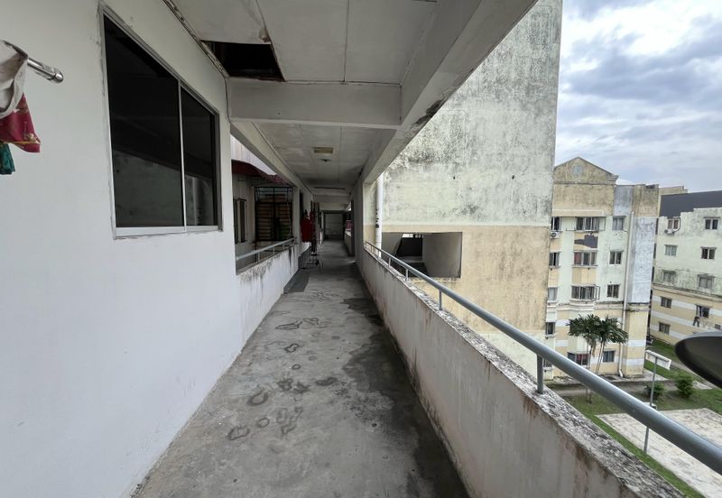 Pangsapuri Mutiara Subang