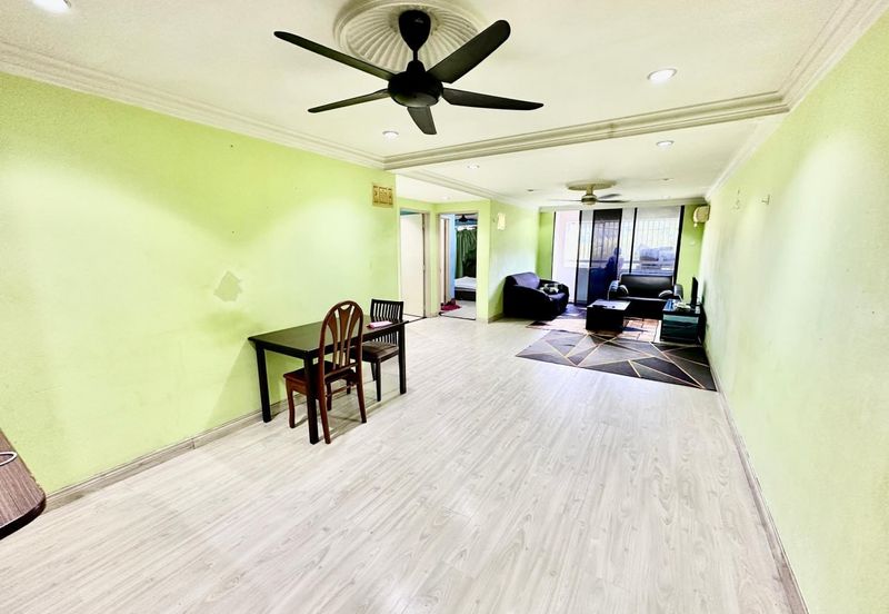 Putra Villa Kondominium