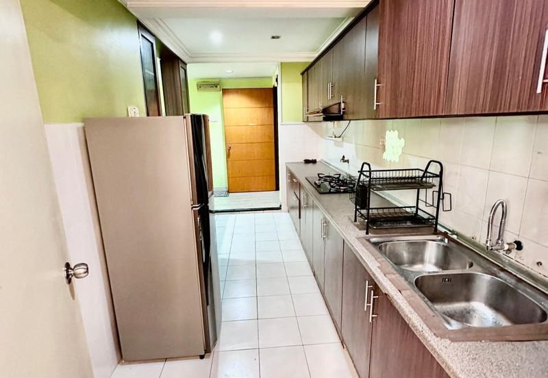 Putra Villa Kondominium