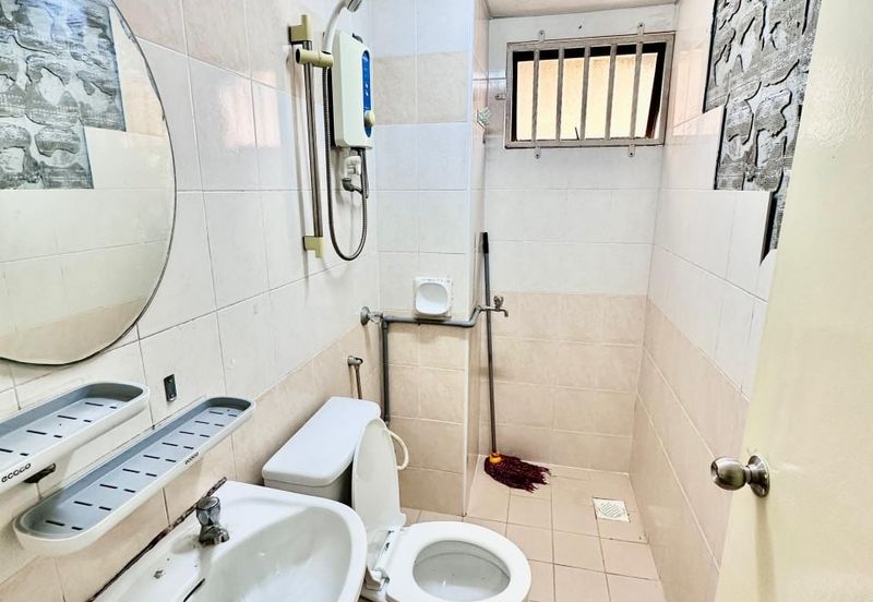 Putra Villa Kondominium