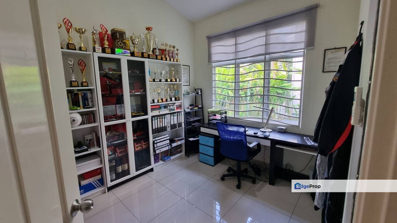 Jentayu Bandar Baru Enstek Luxury Bungalow With Ba, Negeri Sembilan, Nilai