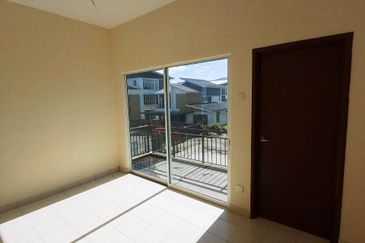 Freehold Banglo Taman Bukit Kuang Perdana Near Buk