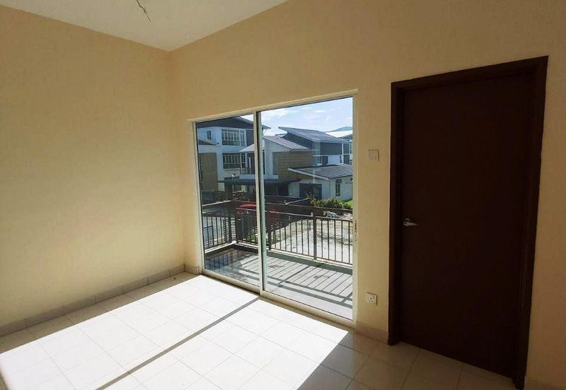 Freehold Banglo Taman Bukit Kuang Perdana Near Buk