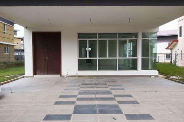 FREEHOLD Banglo Taman Bukit Kuang Perdana Near BRP