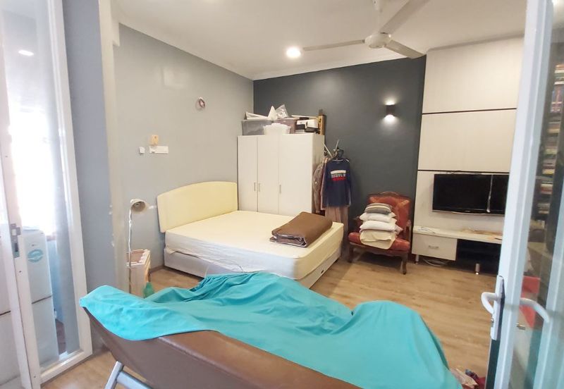 Kampung Warisan Condominium