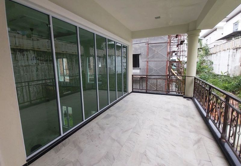 Kemensah Heights Freehold Spacious Bungalow