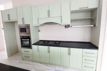 Kemensah Heights Freehold Spacious Bungalow