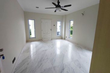 Kemensah Heights Freehold Spacious Bungalow