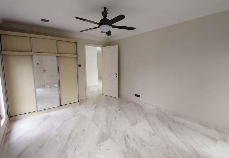 Kemensah Heights Freehold Spacious Bungalow