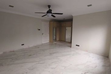 Kemensah Heights Freehold Spacious Bungalow