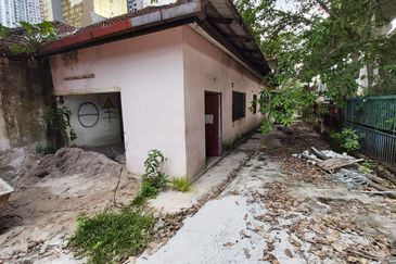 Lorong Yap Kwan Seng KL Freehold Corner Bungalow Land