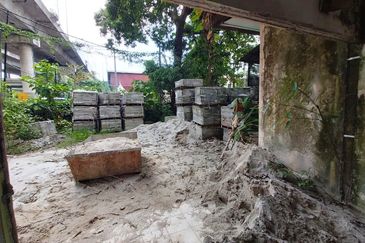 Lorong Yap Kwan Seng KL Freehold Corner Bungalow Land