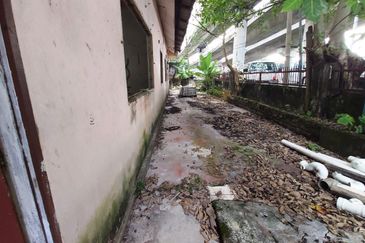 Lorong Yap Kwan Seng KL Freehold Corner Bungalow Land