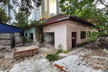 Lorong Yap Kwan Seng KL Freehold Corner Bungalow Land