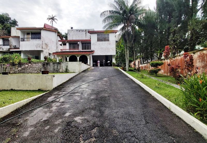 Taman Tun Abdul Razak Ampang Kuala Lumpur Spacious Big Bungalow