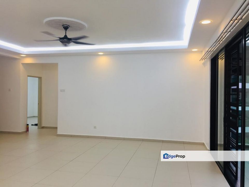 Serin Residency Condominium Cyberjaya Huge And Spacious Unit 1768 Sqft, Selangor, Cyberjaya