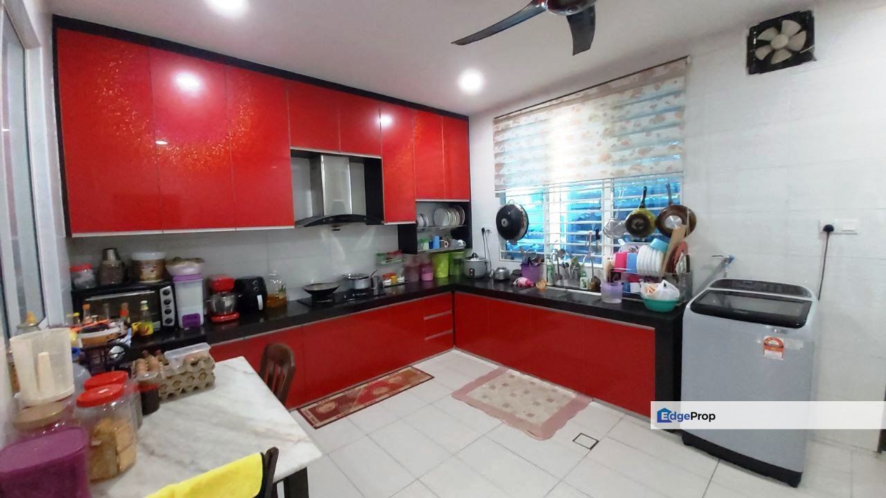 Taman Bukit Kuang Perdana 2.5 Storey Bungalow Freehold Fully Renovated Unit, Selangor, Rawang