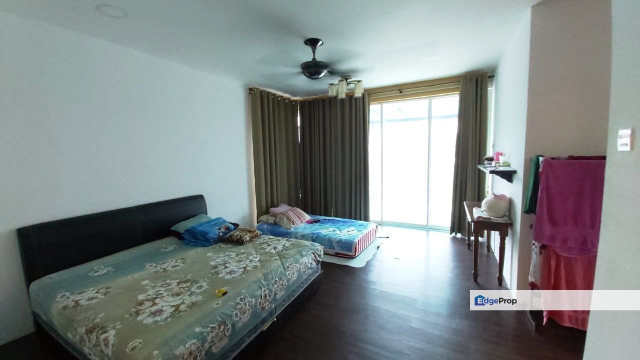 Taman Bukit Kuang Perdana 2.5 Storey Bungalow Freehold Fully Renovated Unit, Selangor, Rawang