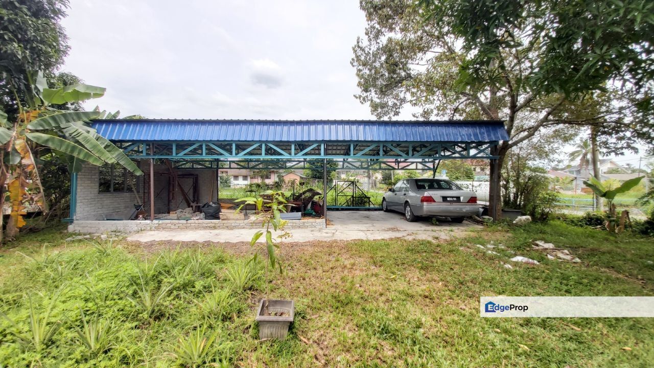 Bungalow Single Storey Sungai Kantan Kajang 14628 SQFT, Selangor, Kajang