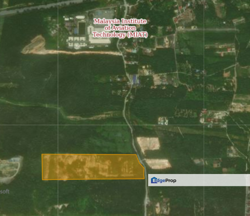 Development Land RM36 Tepi Jalan Salak Tinggi Dengkil Near Jenderam, Selangor, Dengkil