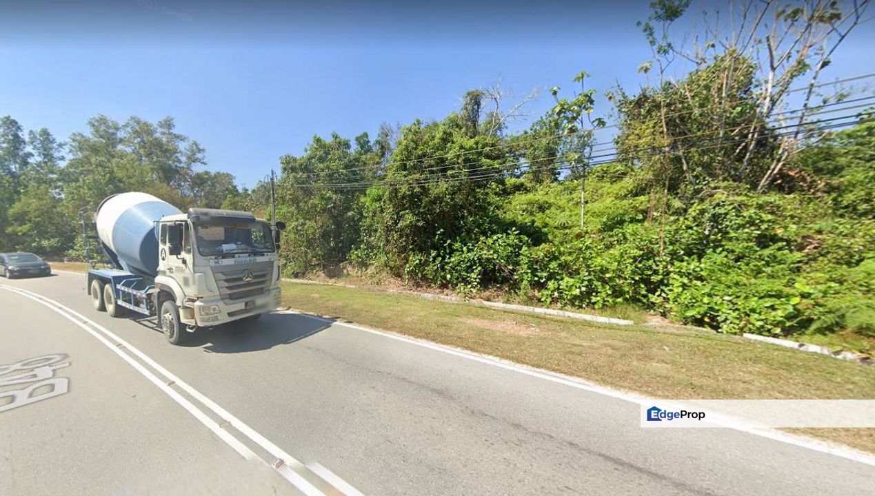 Development Land RM36 Tepi Jalan Salak Tinggi Dengkil Near Jenderam, Selangor, Dengkil