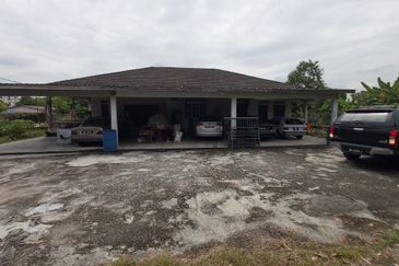 Kampung Sungai Kantan