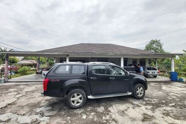 Kampung Sungai Kantan