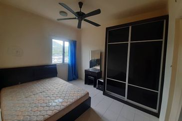 Residensi Bistaria, Ukay Bistari