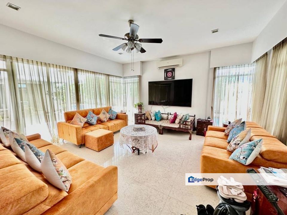 FREEHOLD CORNER BUNGALOW, Kemensah Residency, Nice View Of Bukit Tabur, Selangor, Ampang