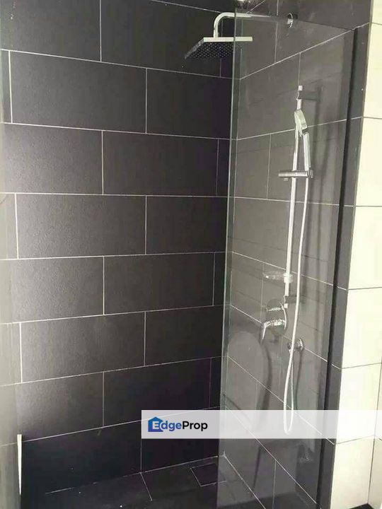 Univ 360 Place, Selangor, Seri Kembangan