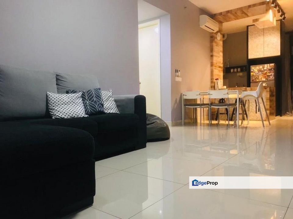 Univ 360 Place, Selangor, Seri Kembangan