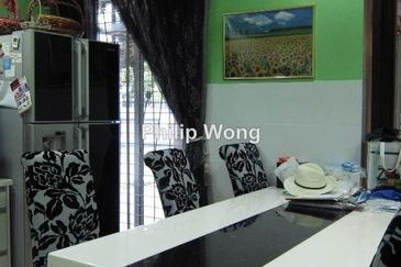 Taman D'Alpinia Puchong