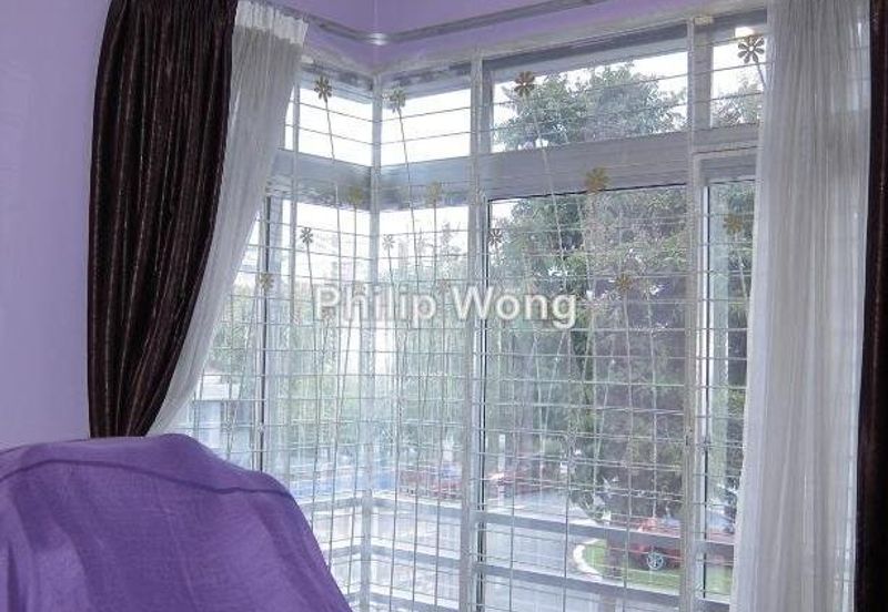 Taman D'Alpinia Puchong