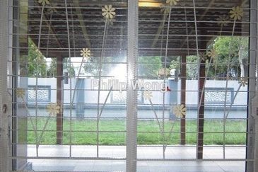 Taman D'Alpinia Puchong