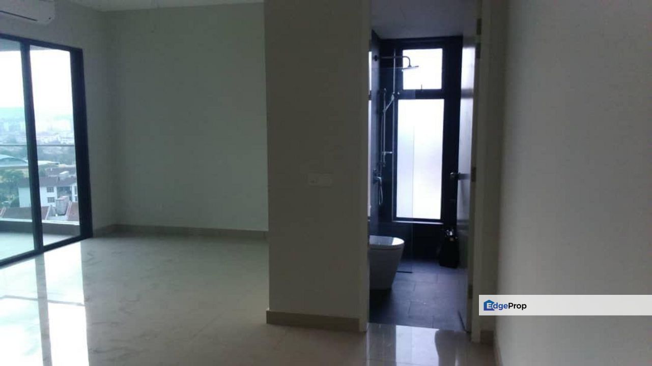 Univ 360 Place , Selangor, Seri Kembangan